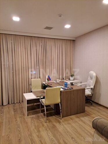 Объект - м. Азадлыг проспекти - 1100 м² (3)