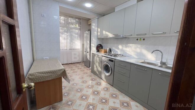 3 otaqlı köhnə tikili - Elmlər Akademiyası m. - 75 m² (14)