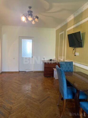 3-комн. вторичка - м. Иншаатчылар - 65 м² (3)