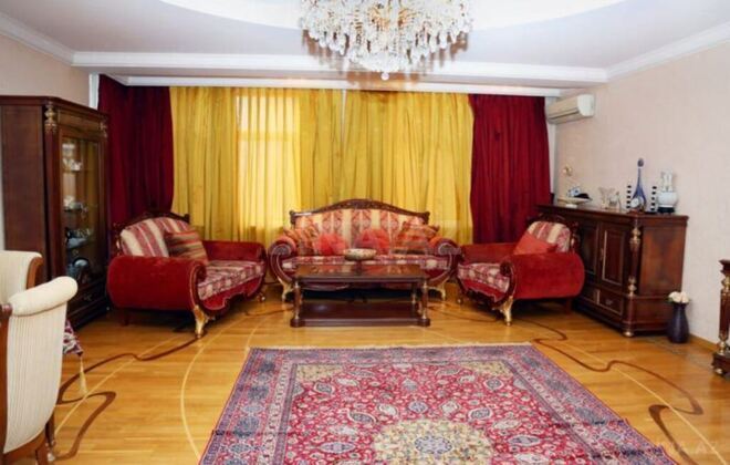 4 otaqlı yeni tikili - 28 May m. - 220 m² (1)
