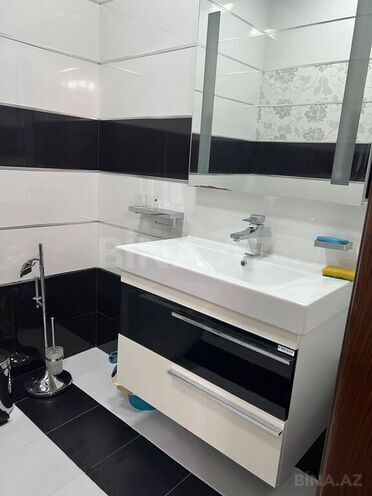 3-комн. новостройка - м. Шах Исмаил Хатаи - 130 м² (15)