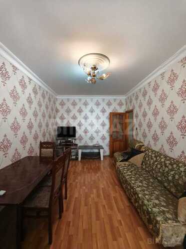 2-комн. вторичка - м. Ази Асланов - 70 м² (1)