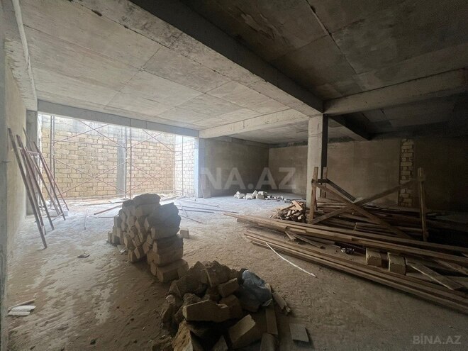 Obyekt - Massiv D q. - 1600 m² (16)