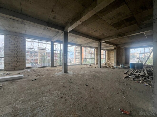 Obyekt - Massiv D q. - 1600 m² (5)