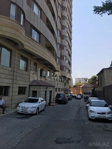 3-комн. новостройка - м. 28 мая - 140 м² (13)