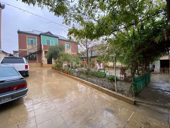6 otaqlı həyət evi/bağ evi - Biləcəri q. - 250 m² (1)