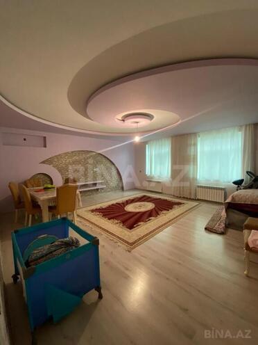 6 otaqlı həyət evi/bağ evi - Biləcəri q. - 250 m² (21)