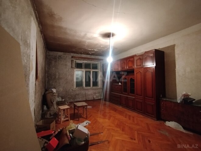 2 otaqlı köhnə tikili - 28 May m. - 65 m² (1)