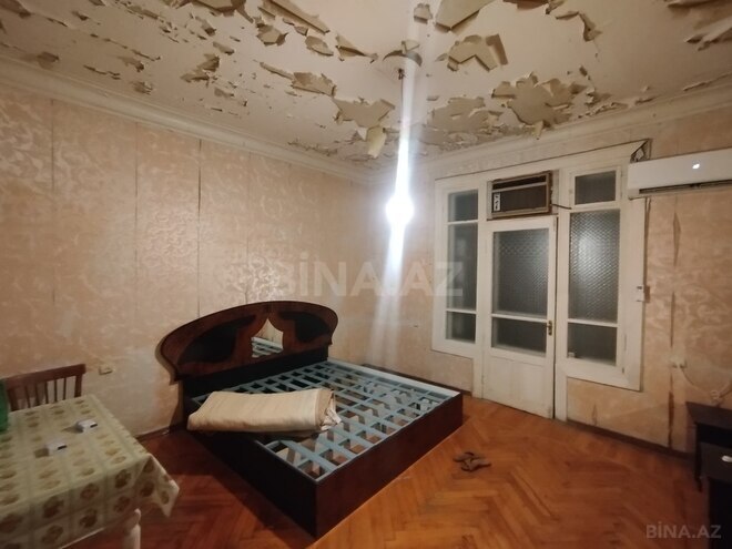 2 otaqlı köhnə tikili - 28 May m. - 65 m² (4)