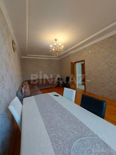 6 otaqlı həyət evi/bağ evi - Biləcəri q. - 250 m² (13)