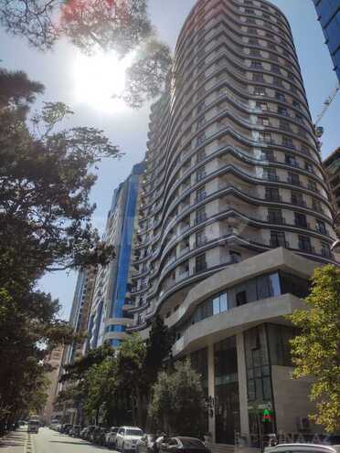 4-комн. новостройка - м. Сахил - 180 м² (1)