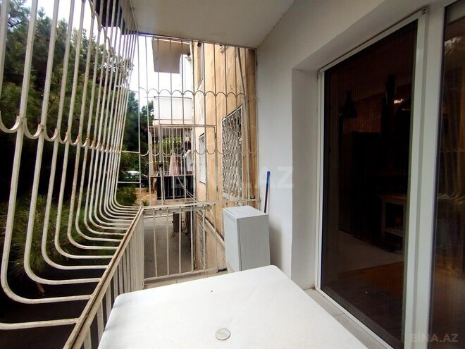 3 otaqlı köhnə tikili - Səbail r. - 60 m² (11)