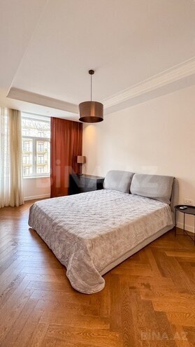 4 otaqlı yeni tikili - Ağ şəhər q. - 130 m² (4)