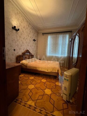 2 otaqlı köhnə tikili - 28 May m. - 68 m² (3)