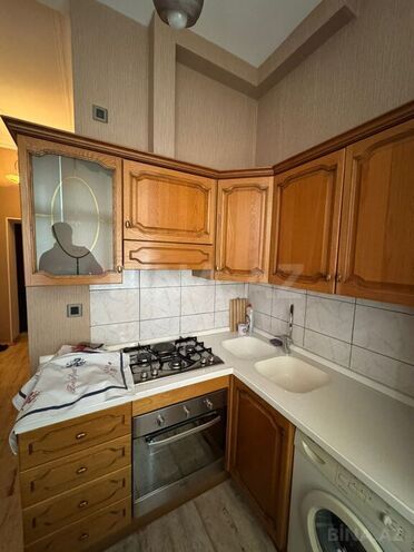 2 otaqlı köhnə tikili - 28 May m. - 68 m² (6)