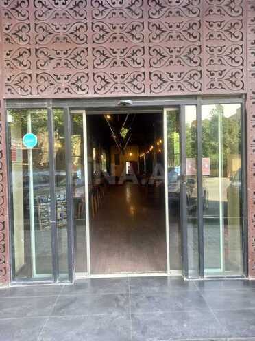 Obyekt - 8 Noyabr m. - 330 m² (2)