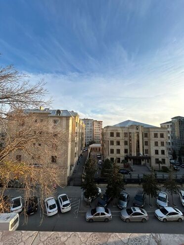 3 otaqlı yeni tikili - Bakıxanov q. - 75 m² (2)
