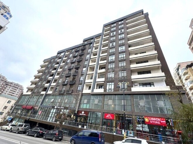 3-комн. новостройка - м. 28 мая - 105 м² (1)