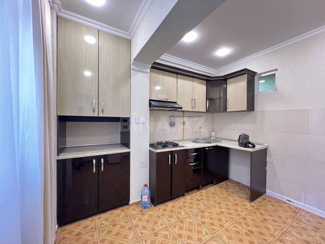 3 otaqlı köhnə tikili - Əhmədli m. - 85 m² (9)