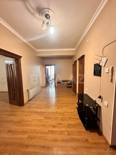 3 otaqlı yeni tikili - İnşaatçılar m. - 130 m² (6)