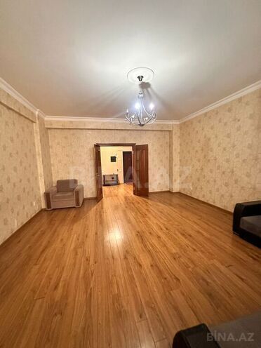 3 otaqlı yeni tikili - İnşaatçılar m. - 130 m² (2)
