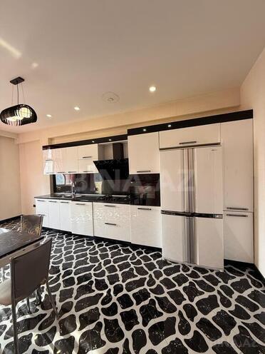 3 otaqlı yeni tikili - Elmlər Akademiyası m. - 170 m² (13)