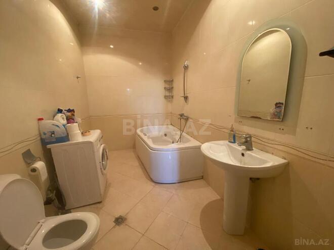 3-комн. новостройка - м. 8 ноября - 171 м² (19)