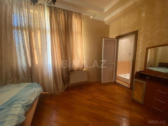 3-комн. новостройка - м. 8 ноября - 171 м² (13)