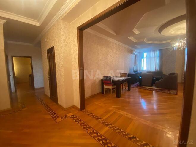 3-комн. новостройка - м. 8 ноября - 171 м² (4)