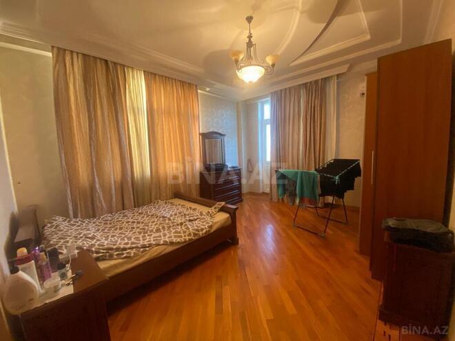 3-комн. новостройка - м. 8 ноября - 171 м² (6)