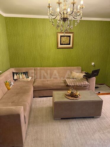 3 otaqlı köhnə tikili - 28 May m. - 70 m² (1)