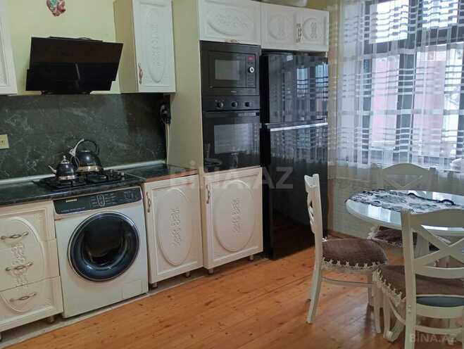 6-комн. дом/дача - пос. Пиршаги - 300 м² (15)