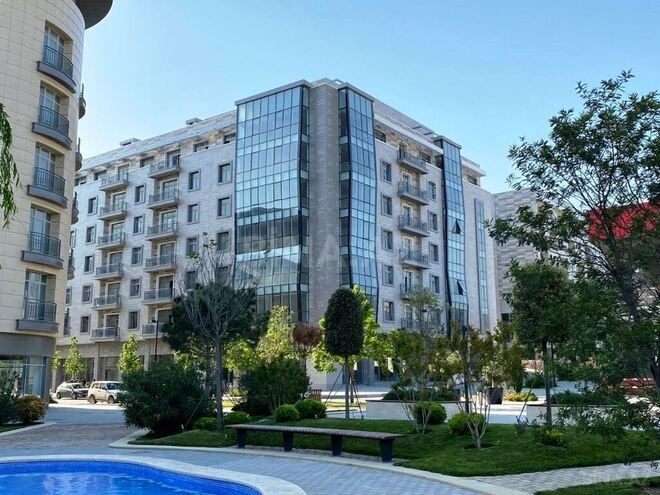 4 otaqlı yeni tikili - Ağ şəhər q. - 202 m² (1)