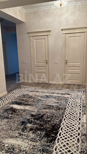 4-комн. новостройка - м. 28 мая - 193 м² (1)