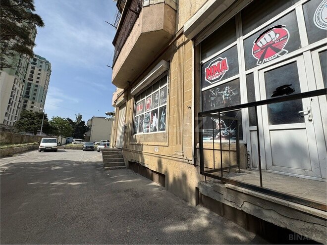Obyekt - Neftçilər m. - 200 m² (2)