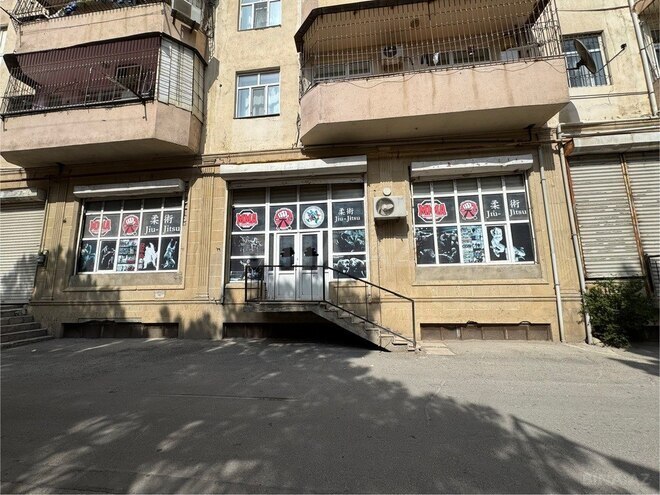 Obyekt - Neftçilər m. - 200 m² (1)
