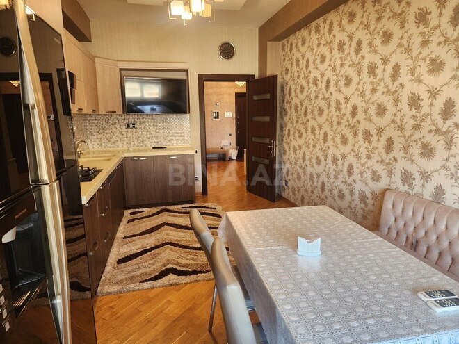 4 otaqlı yeni tikili - Həzi Aslanov m. - 158 m² (11)