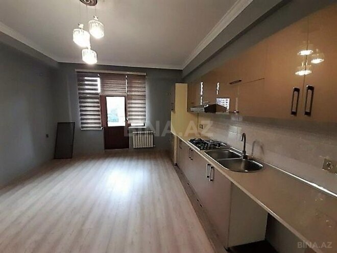 3-комн. офис - м. Шах Исмаил Хатаи - 142 м² (28)