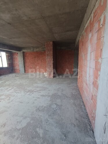 2-комн. новостройка - м. 28 мая - 78.8 м² (2)