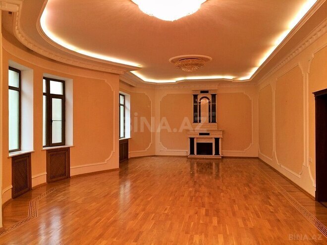 8 otaqlı həyət evi/bağ evi - Nərimanov r. - 1120 m² (3)