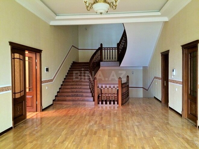 8 otaqlı həyət evi/bağ evi - Nərimanov r. - 1120 m² (2)