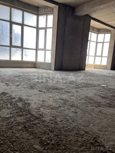 3-комн. новостройка - м. 28 мая - 153.8 м² (8)