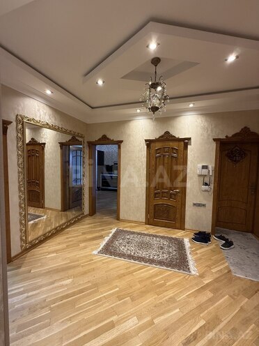 4 otaqlı yeni tikili - 8 Noyabr m. - 175 m² (2)