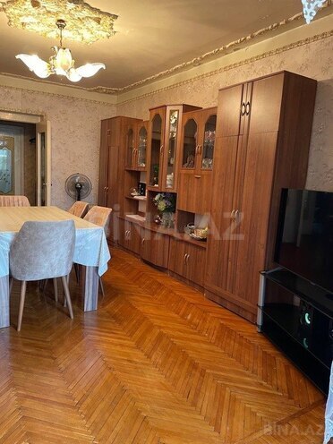 3 otaqlı köhnə tikili - Bakıxanov q. - 74 m² (4)