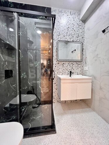 3 otaqlı yeni tikili - 8 Noyabr m. - 124 m² (21)