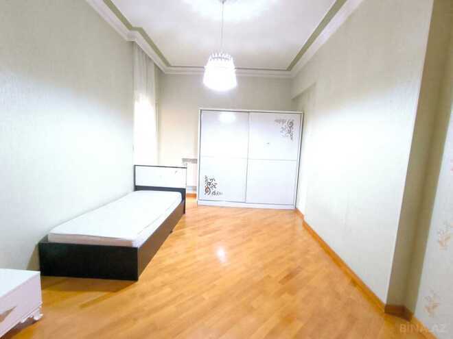 4-комн. новостройка - м. 28 мая - 140 м² (7)