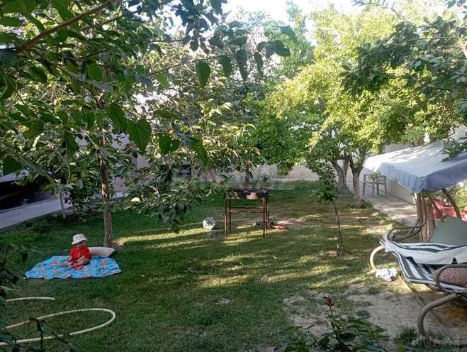 6 otaqlı həyət evi/bağ evi - Yeni Ramana q. - 200 m² (3)