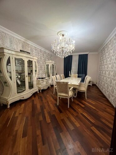 6 otaqlı həyət evi/bağ evi - Bakıxanov q. - 450 m² (2)