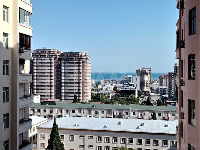 3-комн. новостройка - м. 28 мая - 161 м² (14)