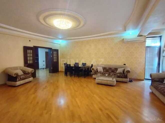 3-комн. новостройка - м. 28 мая - 161 м² (3)